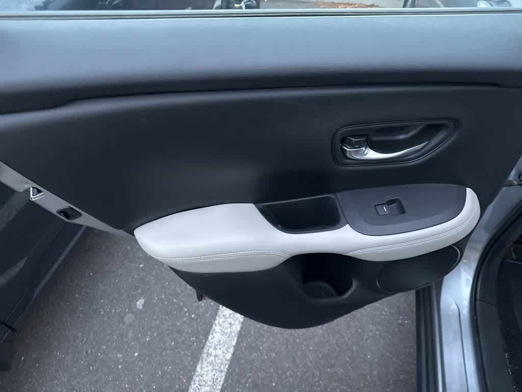 Thumbnail: 2023 Honda HR-V - 16