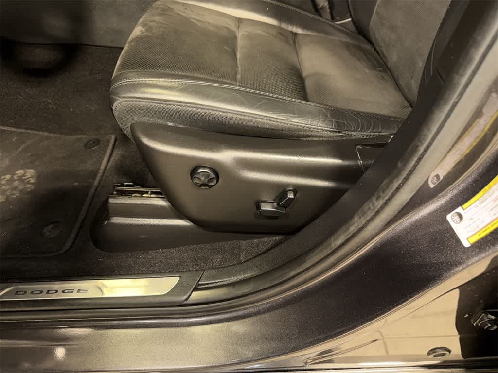 Thumbnail: 2019 Dodge Durango - 25