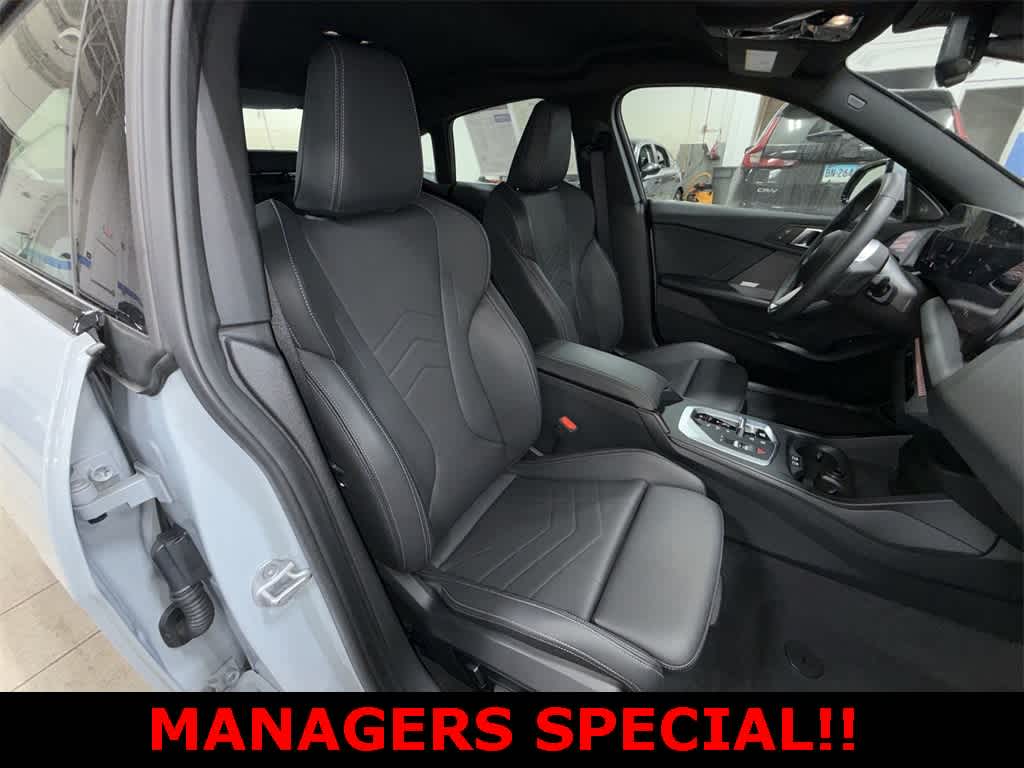 Thumbnail: 2025 BMW 2 Series - 16