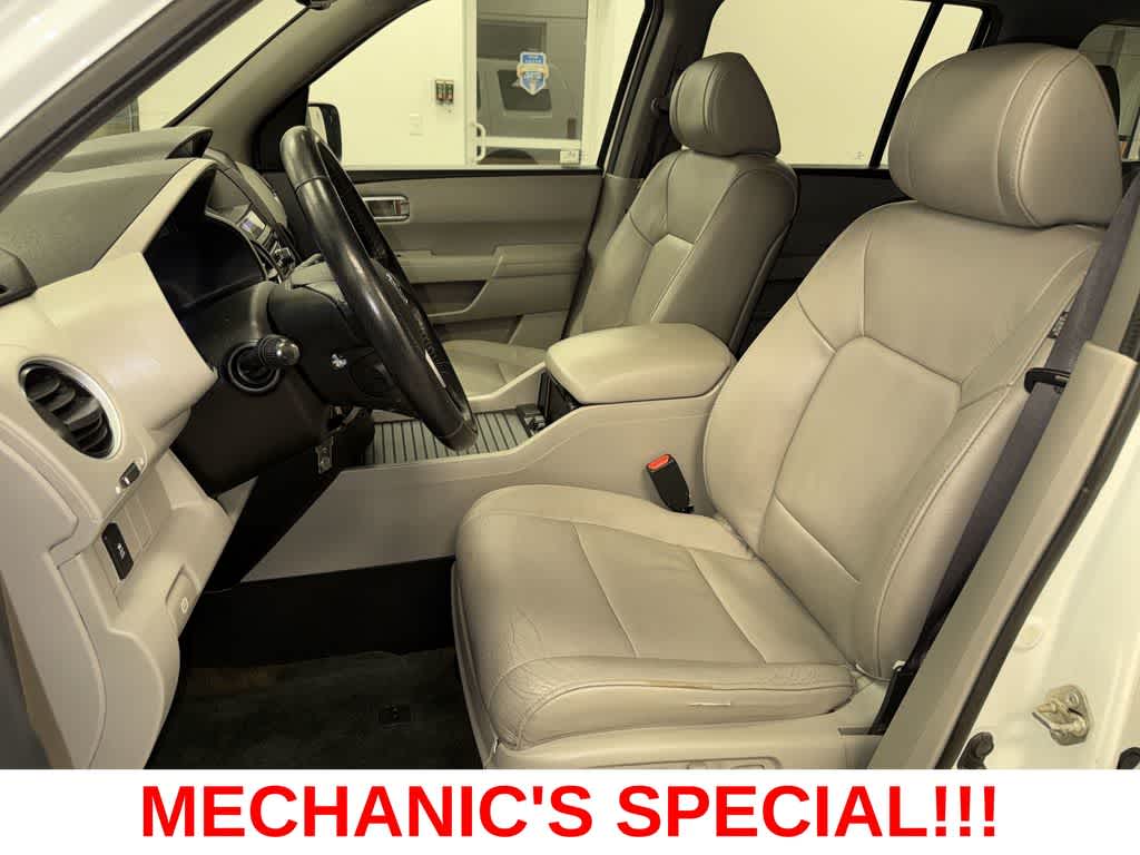 Thumbnail: 2014 Honda Pilot - 14