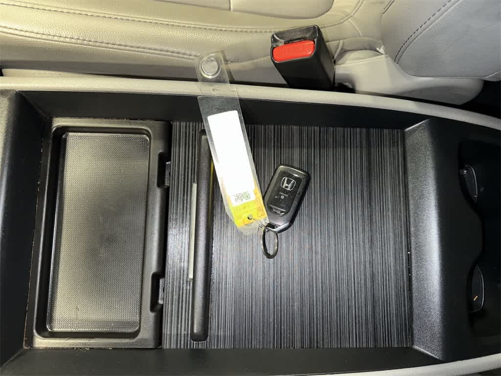 Thumbnail: 2022 Honda Odyssey - 32