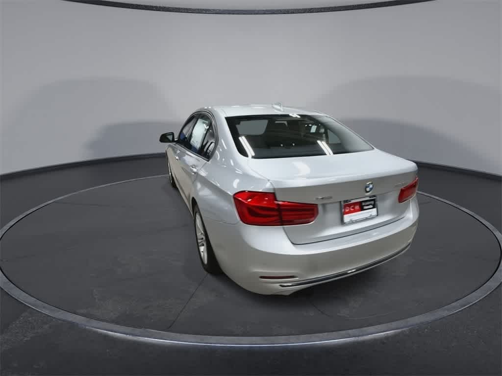Thumbnail: 2016 BMW 3 Series - 7