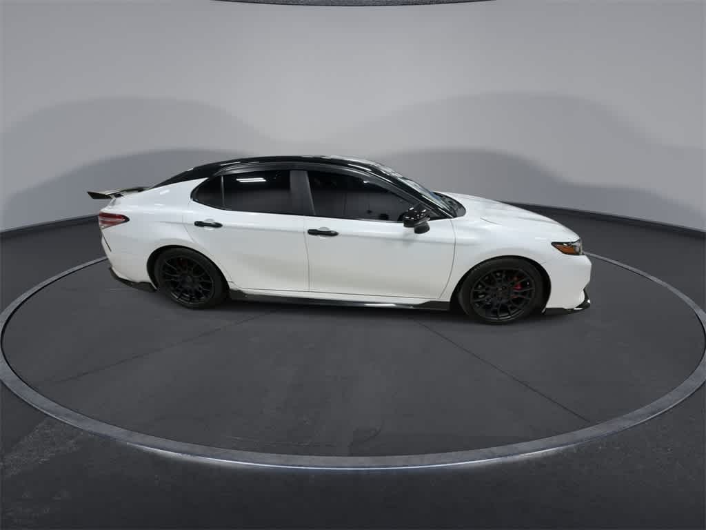 Thumbnail: 2020 Toyota Camry - 9