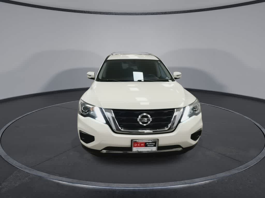 Thumbnail: 2019 Nissan Pathfinder - 3