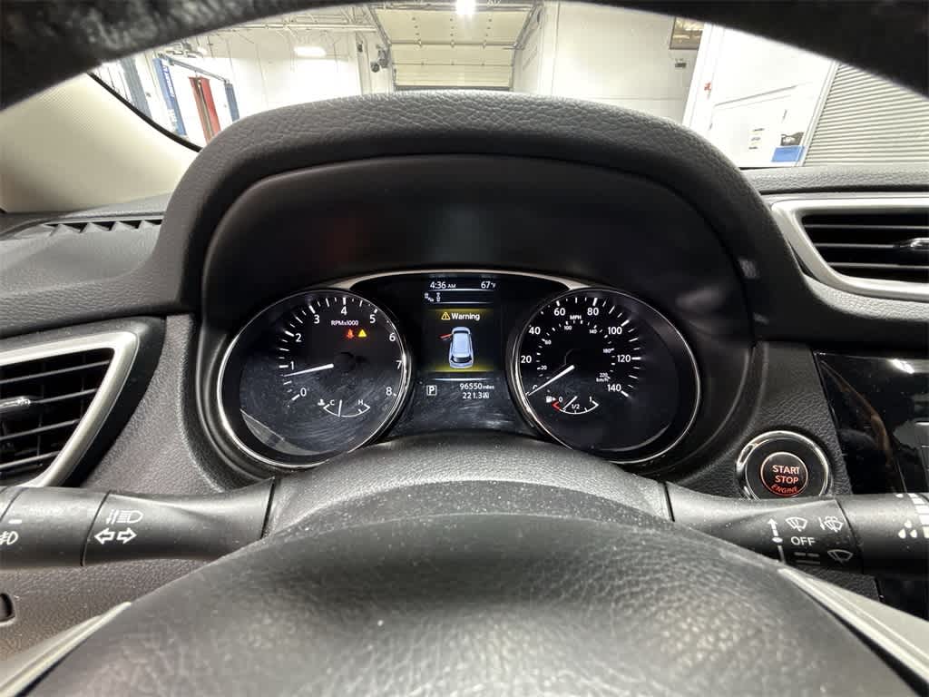 Thumbnail: 2015 Nissan Rogue - 35