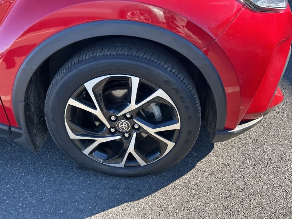 Used 2020 Toyota C-HR XLE SUV
