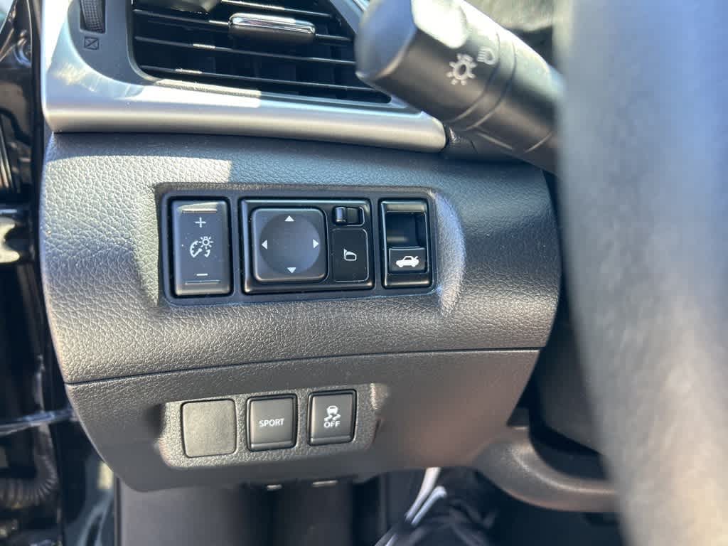 Thumbnail: 2019 Nissan Sentra - 16