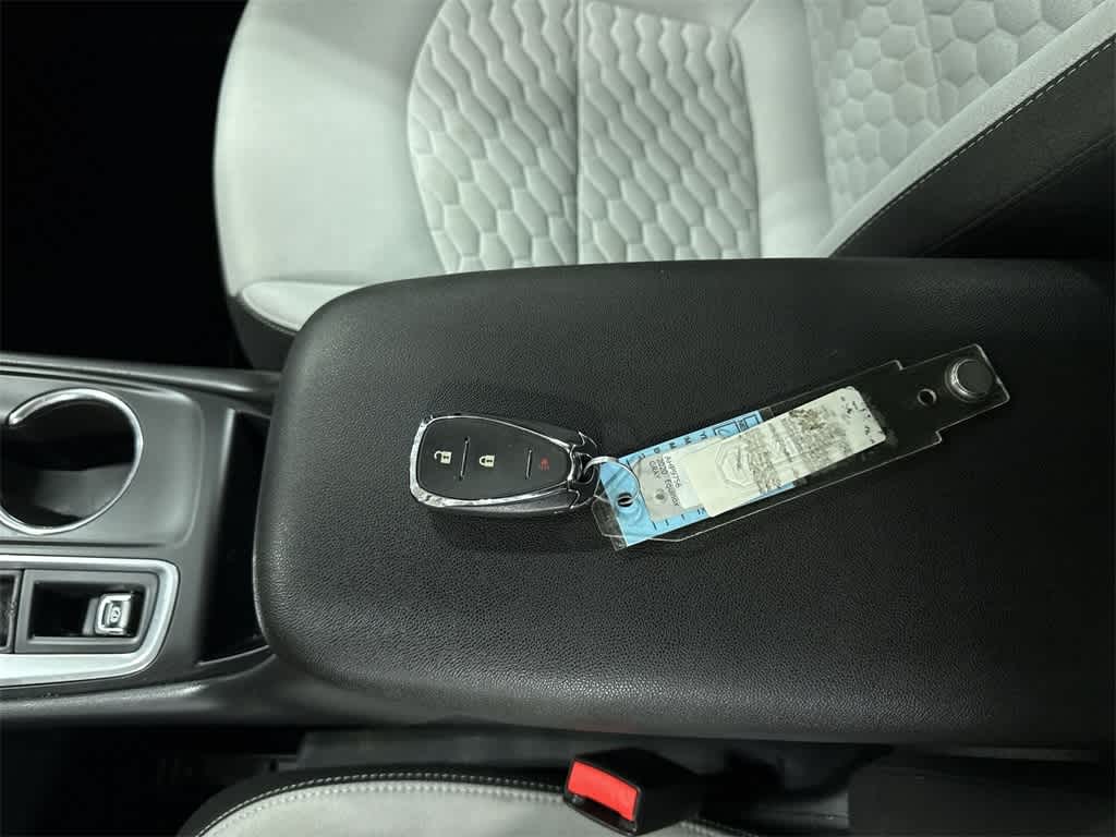 Thumbnail: 2020 Chevrolet Equinox - 29