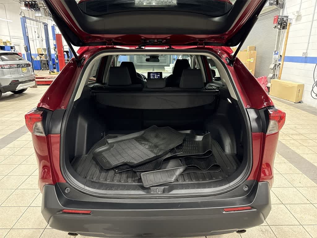 Thumbnail: 2024 Toyota RAV4 - 11