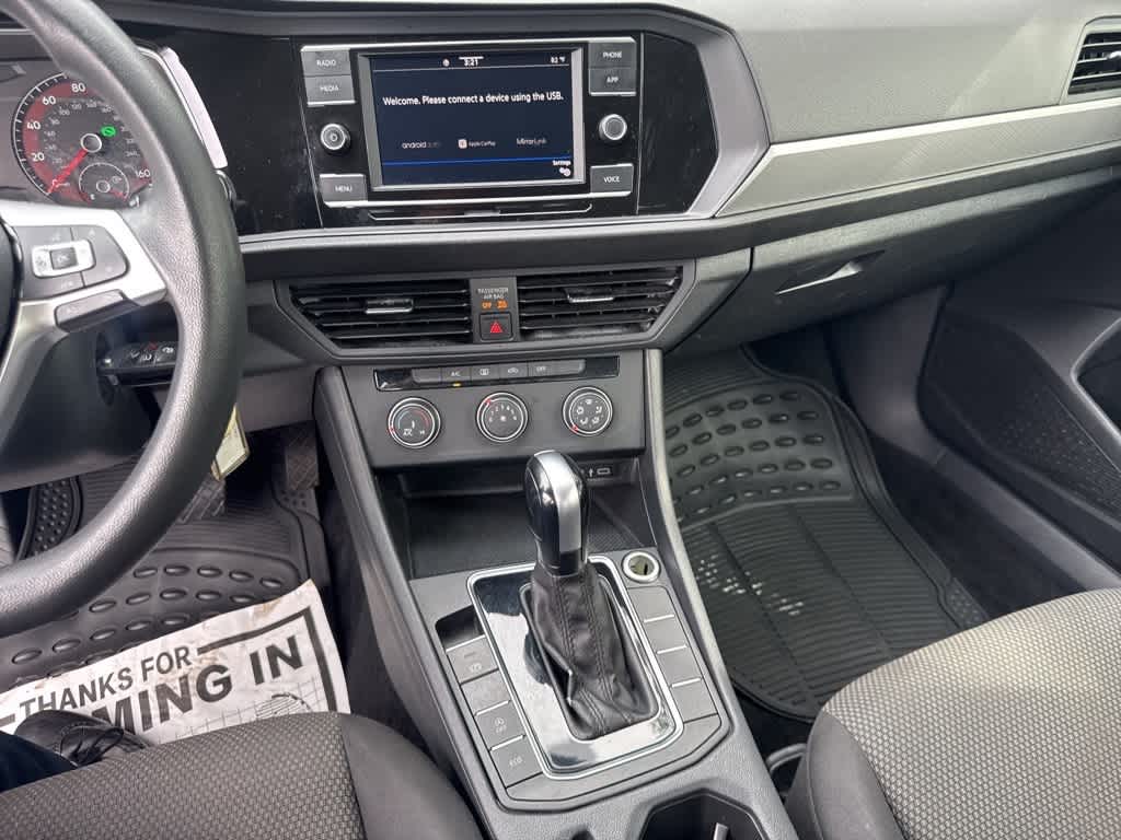Thumbnail: 2021 Volkswagen Jetta - 14