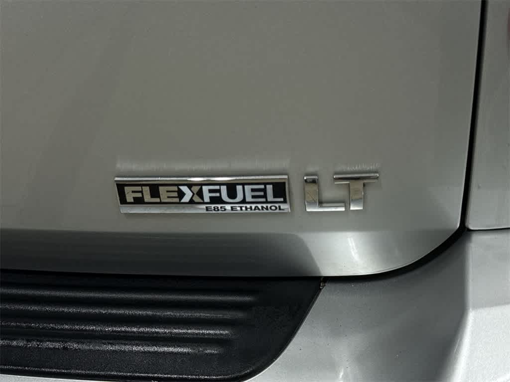 Thumbnail: 2009 Chevrolet HHR - 27