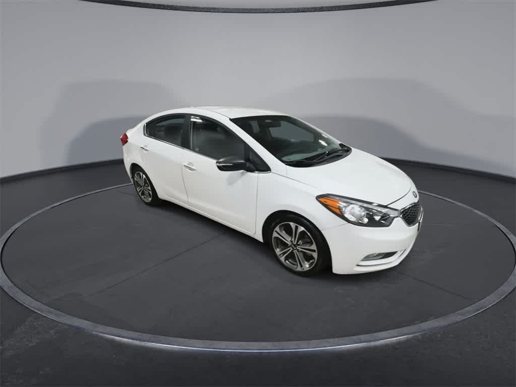 Thumbnail: 2016 Kia Forte - 2