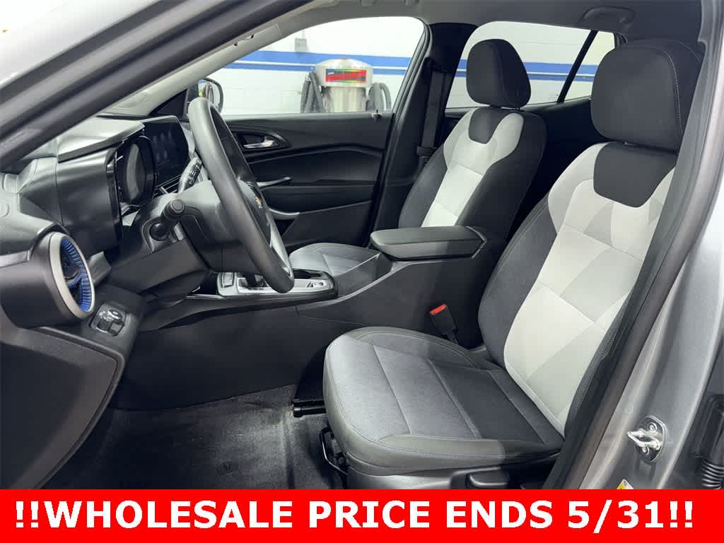 2024 Chevrolet Trax LS 15