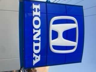 Thumbnail: 2019 Jeep Cherokee - 10