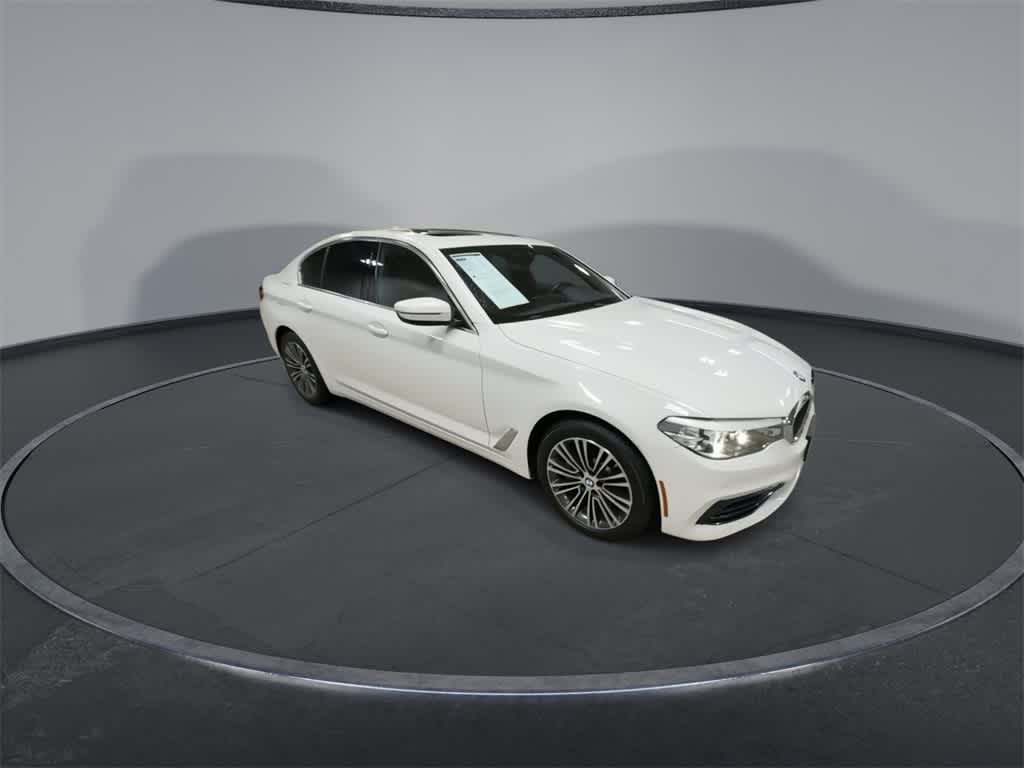 Thumbnail: 2019 BMW 5 Series - 2
