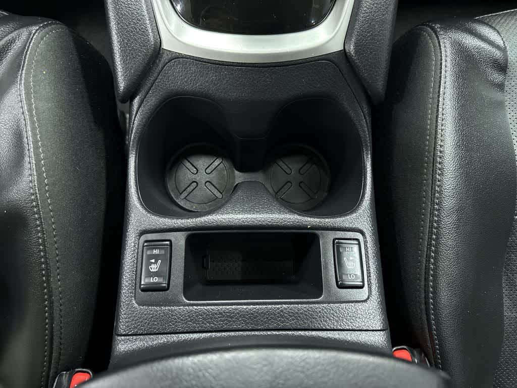 Thumbnail: 2016 Nissan Rogue - 31