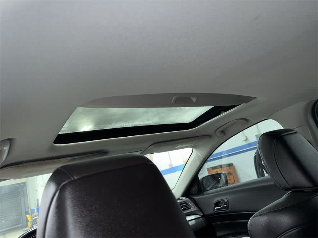 Thumbnail: 2017 Acura ILX - 24