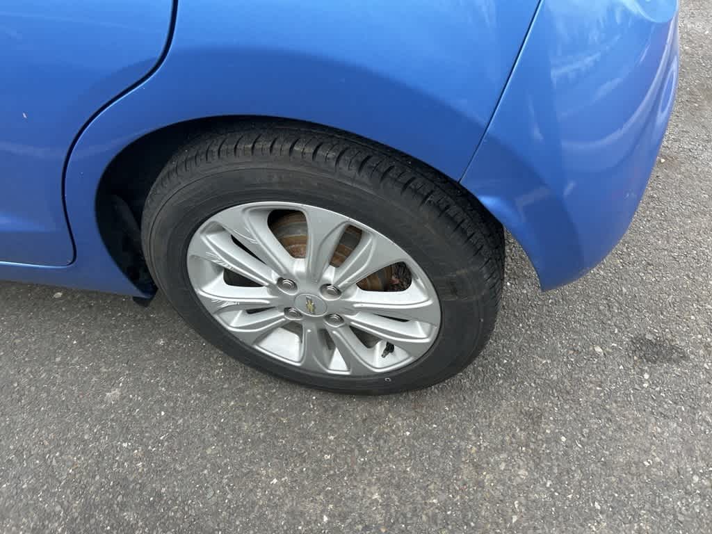 Thumbnail: 2017 Chevrolet Spark - 9