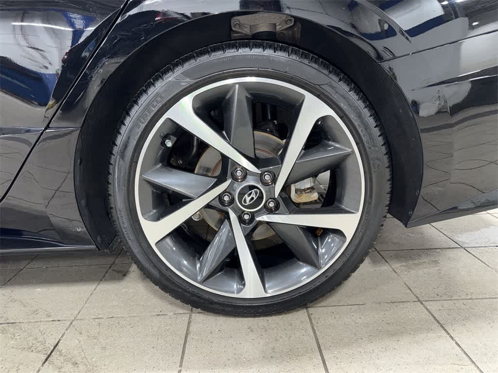 Thumbnail: 2023 Hyundai Sonata - 10