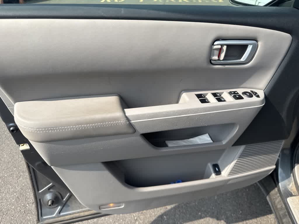 Thumbnail: 2013 Honda Pilot - 7
