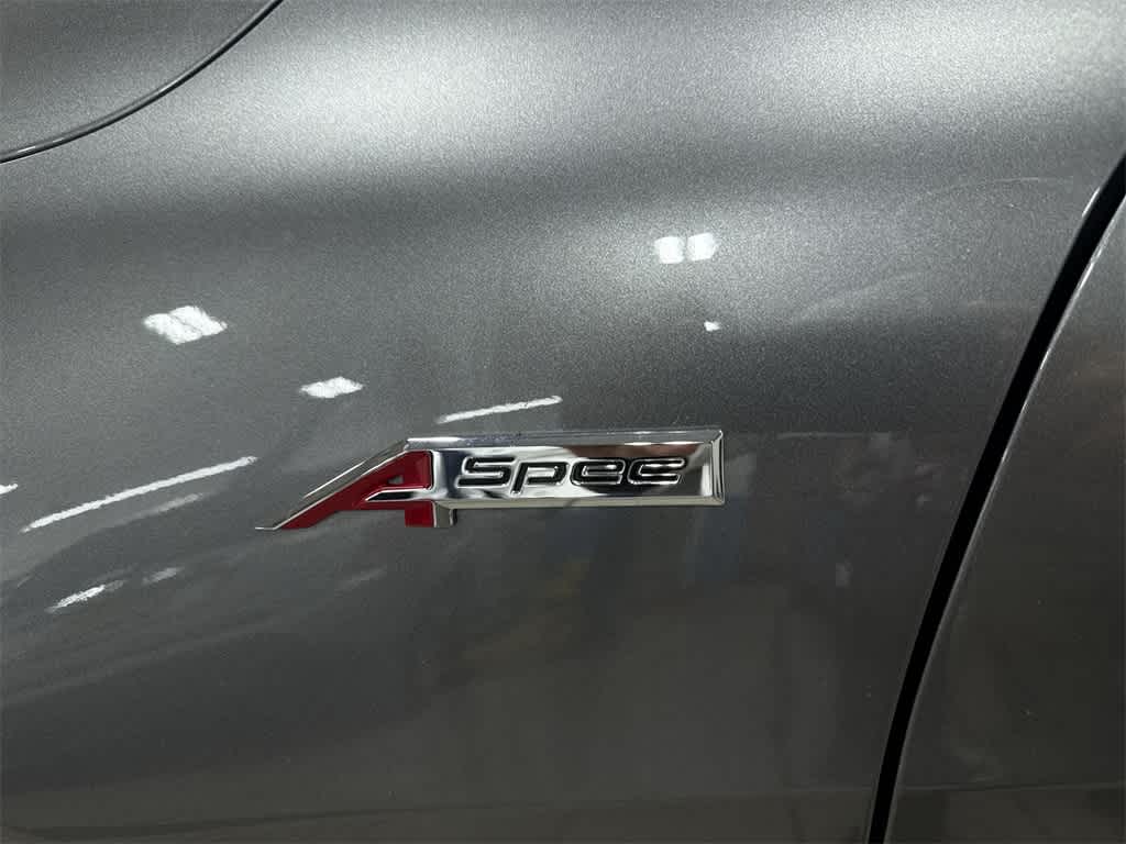 Thumbnail: 2023 Acura Integra - 26