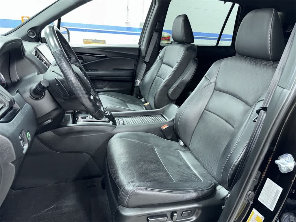 Thumbnail: 2021 Honda Passport - 15