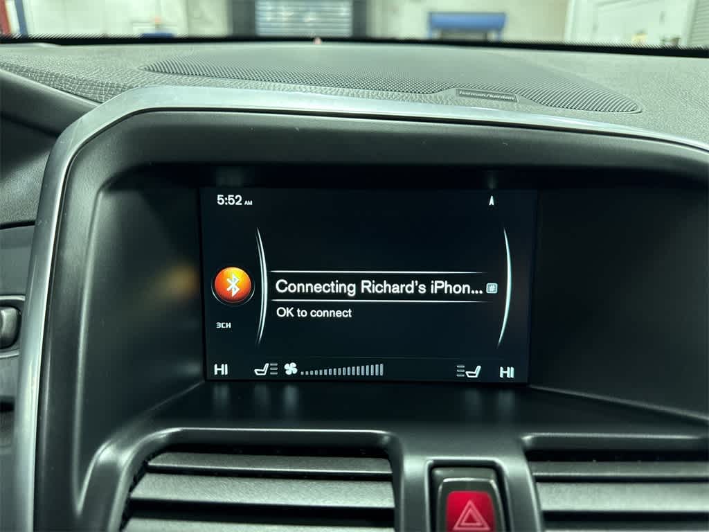 Thumbnail: 2015 Volvo XC60 - 21