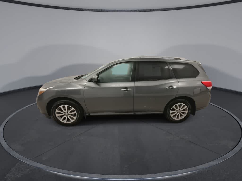 Thumbnail: 2016 Nissan Pathfinder - 5