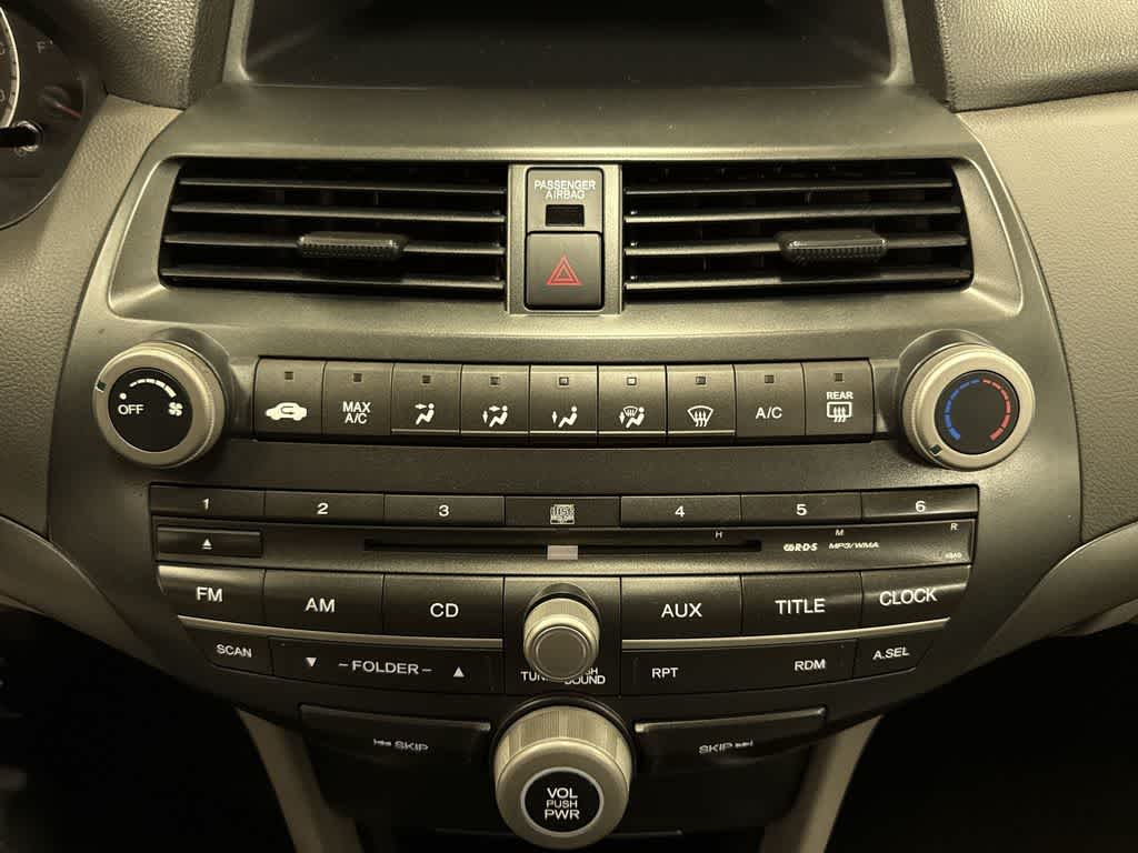 Thumbnail: 2009 Honda Accord - 20