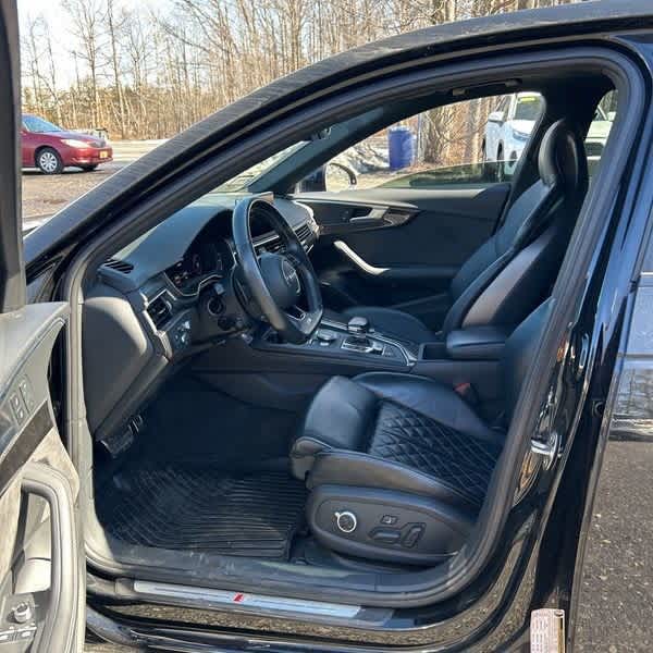 Thumbnail: 2018 Audi S4 - 12