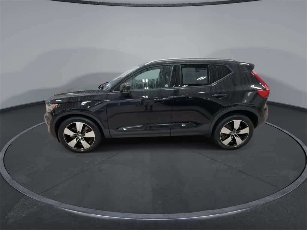 Thumbnail: 2020 Volvo XC40 - 5