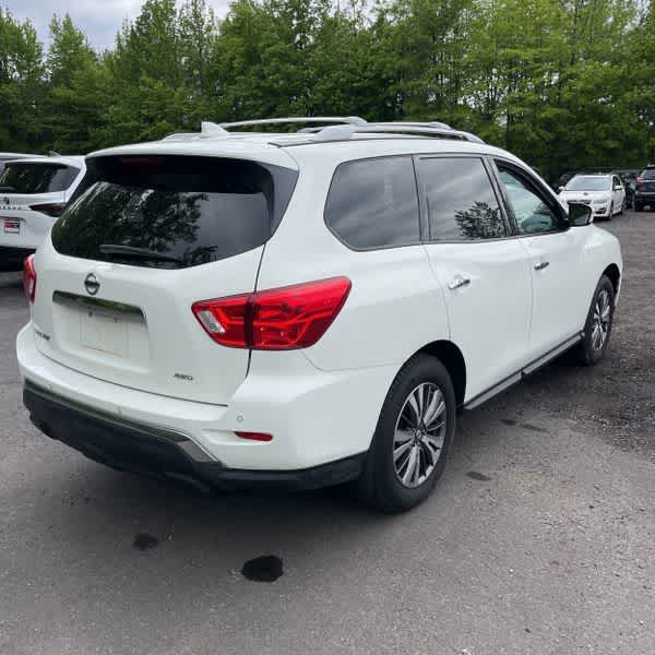 Thumbnail: 2019 Nissan Pathfinder - 8