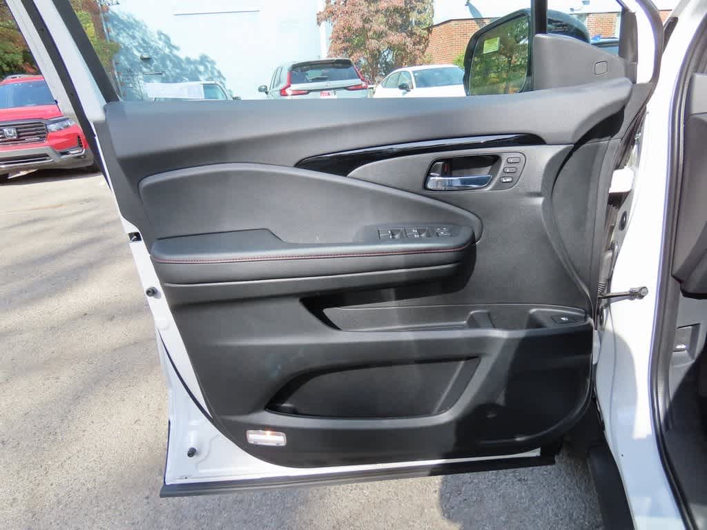 Thumbnail: 2026 Honda Ridgeline - 15