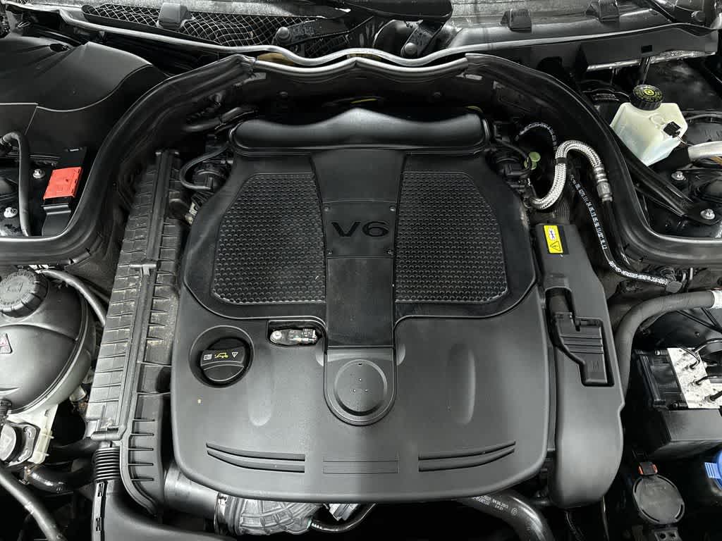 Thumbnail: 2014 Mercedes-Benz C-Class - 11