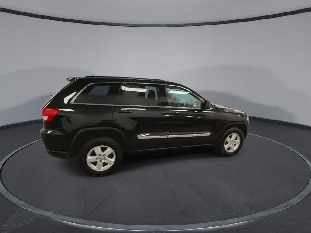 Thumbnail: 2012 Jeep Grand Cherokee - 9
