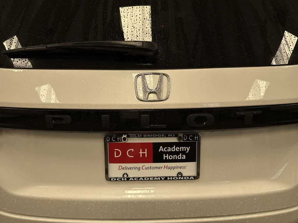 Thumbnail: 2023 Honda Pilot - 27