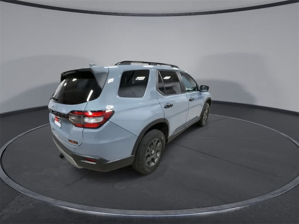 Thumbnail: 2024 Honda Pilot - 8