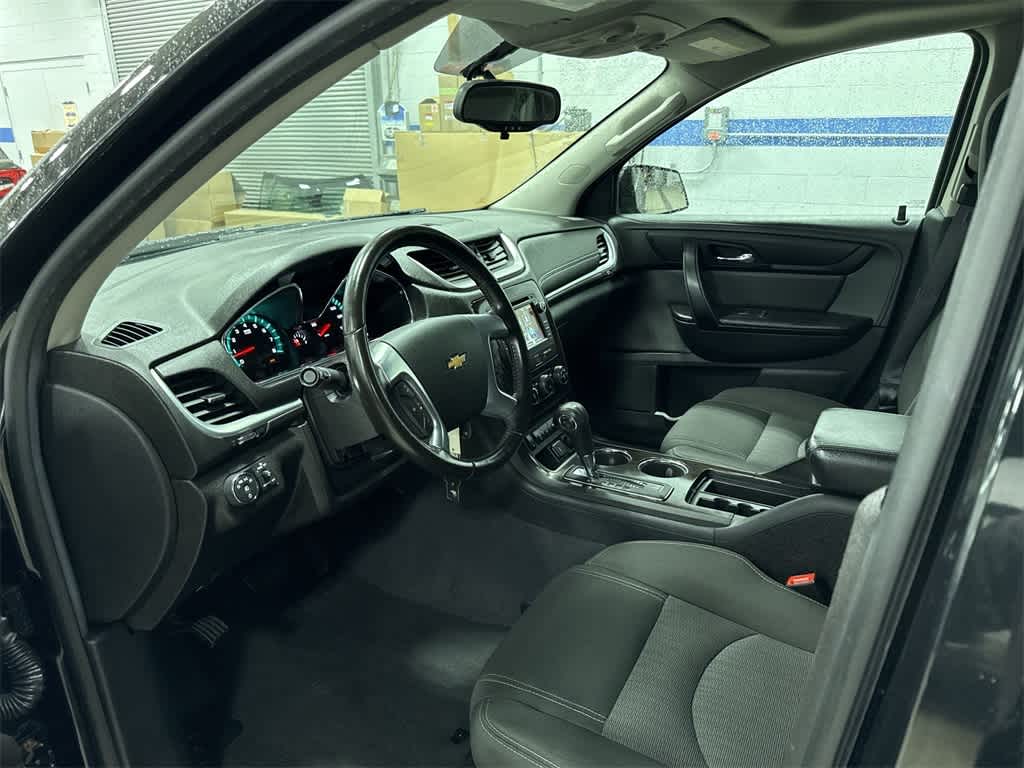2015 Chevrolet Traverse LT 31