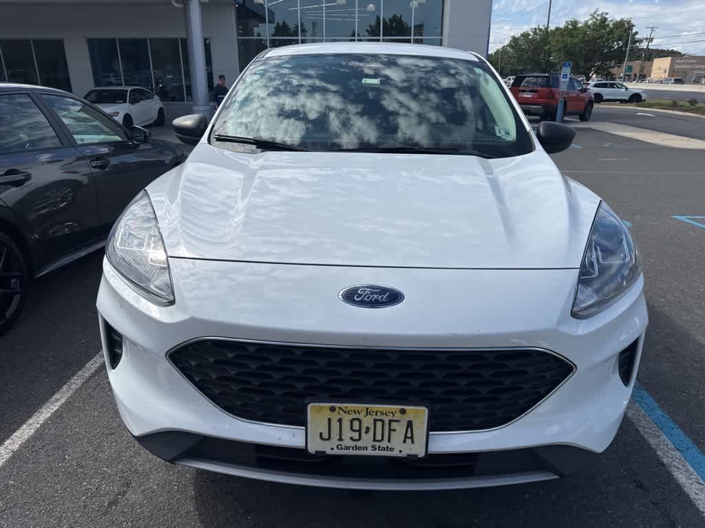 Thumbnail: 2022 Ford Escape - 6