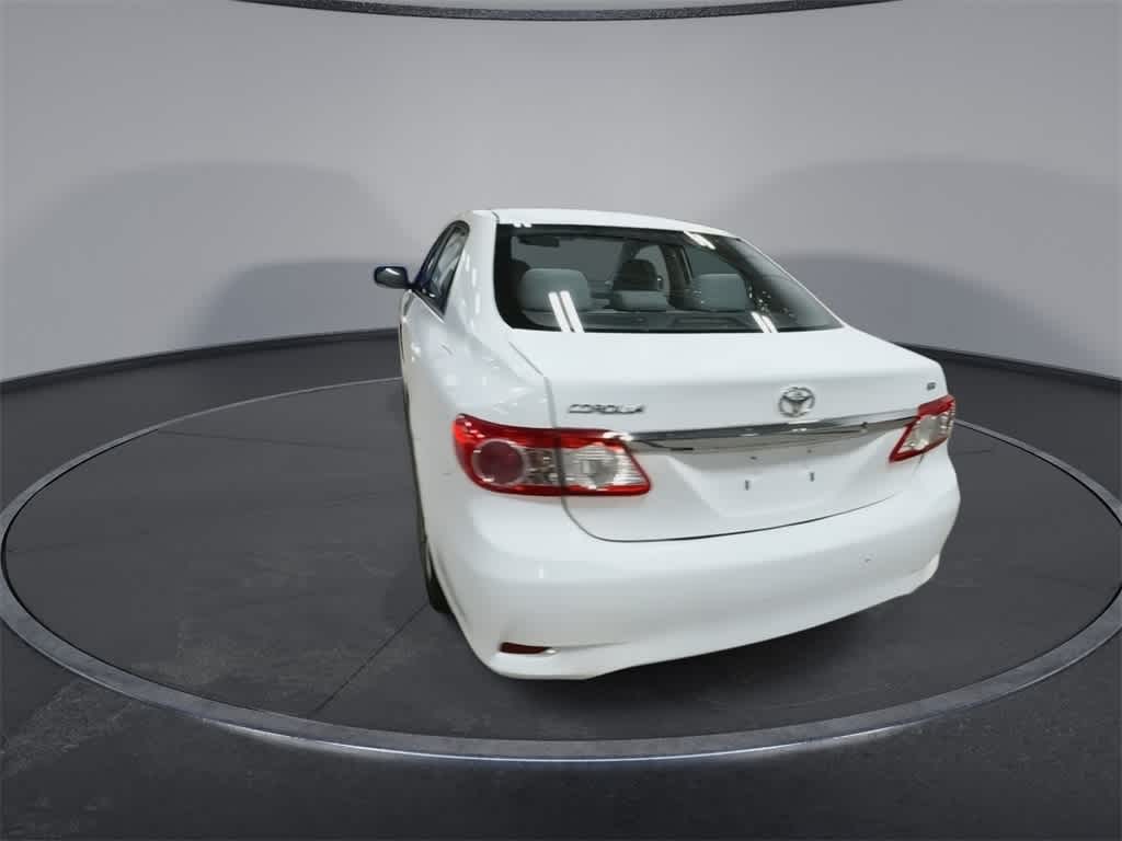 Thumbnail: 2011 Toyota Corolla - 7
