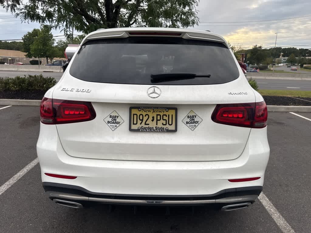 Thumbnail: 2022 Mercedes-Benz GLC - 3