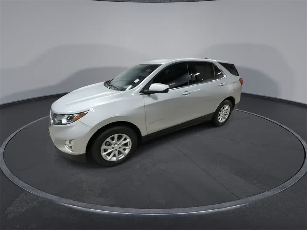 Thumbnail: 2019 Chevrolet Equinox - 4