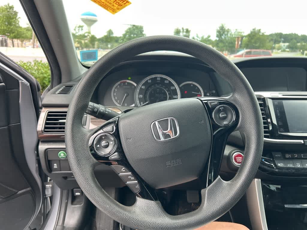 Thumbnail: 2016 Honda Accord - 17