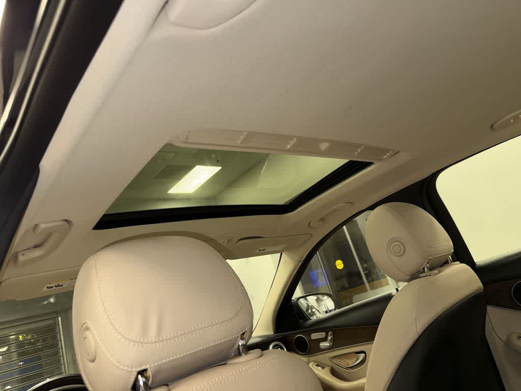 Thumbnail: 2020 Mercedes-Benz C-Class - 23