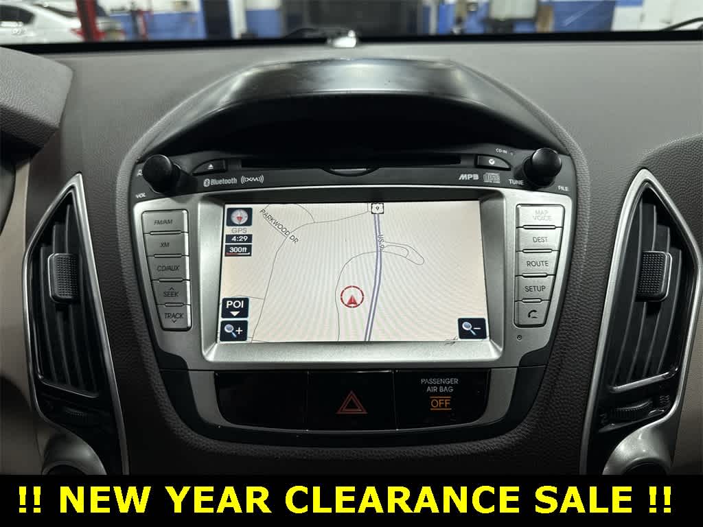 Thumbnail: 2011 Hyundai Tucson - 20