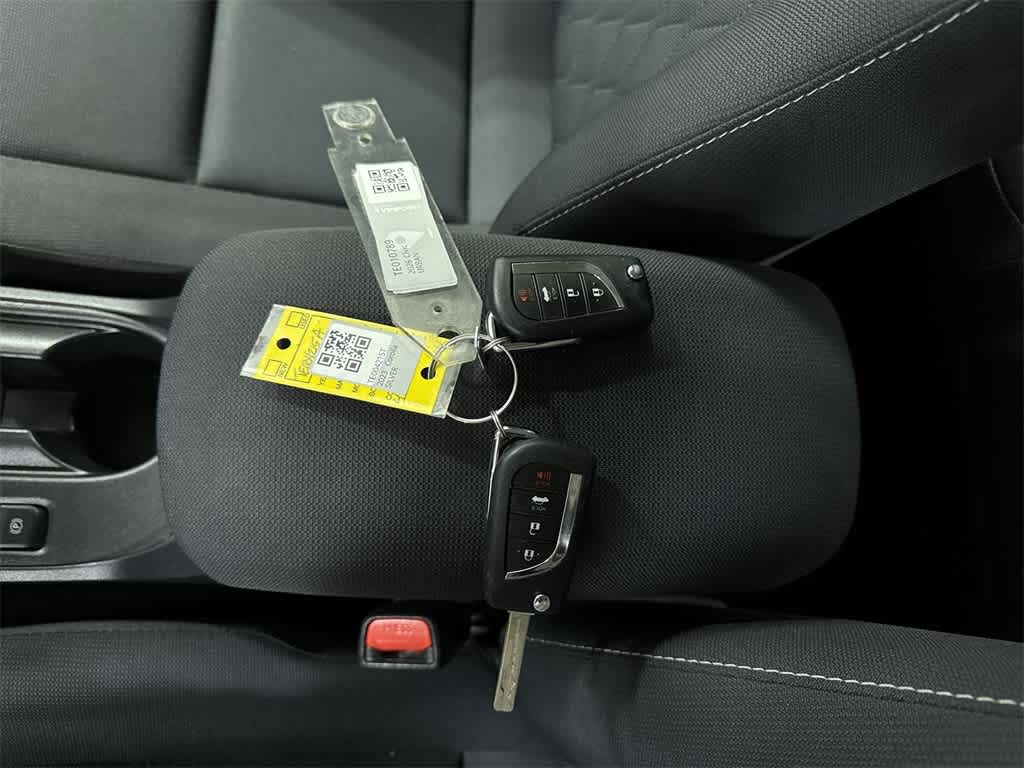 Thumbnail: 2023 Toyota Corolla - 32