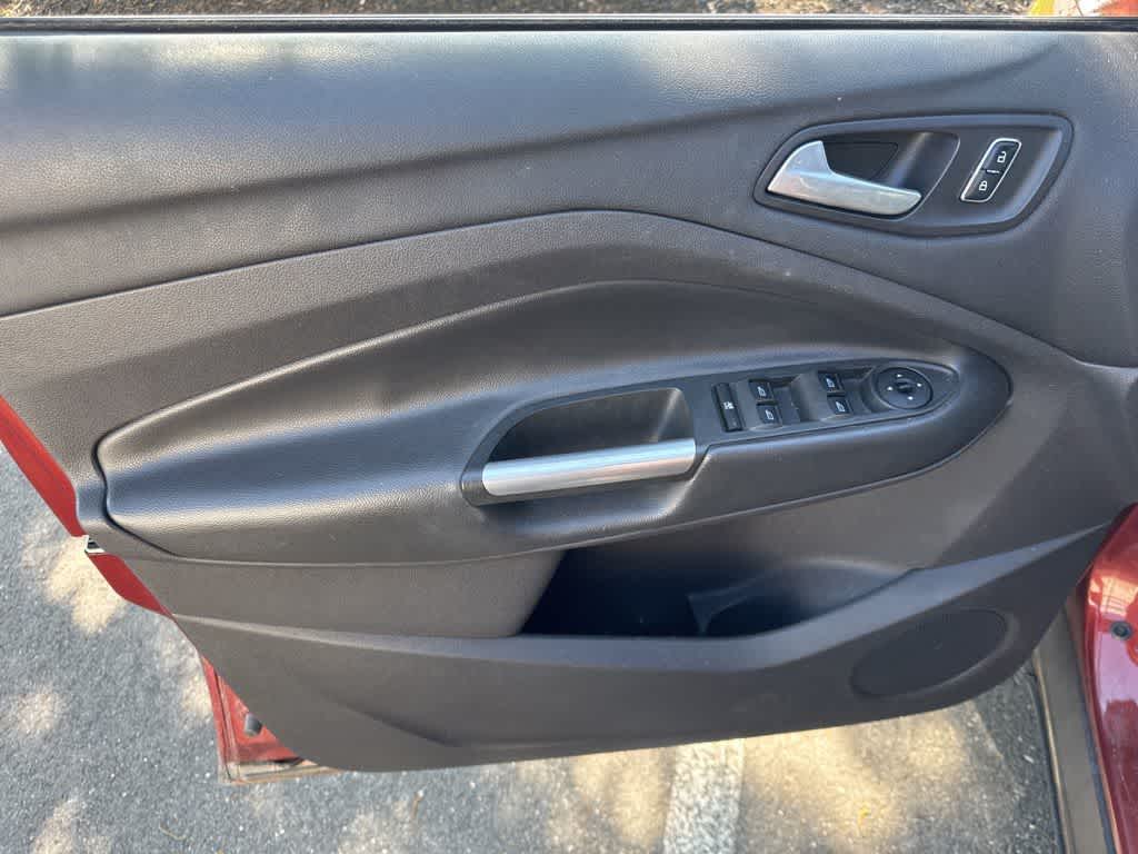 Thumbnail: 2014 Ford Escape - 7