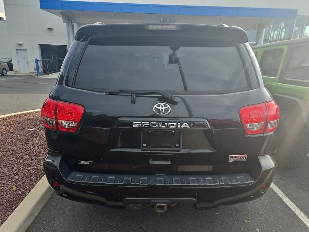 Thumbnail: 2017 Toyota Sequoia - 5