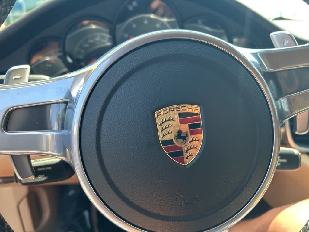 Thumbnail: 2016 Porsche Panamera - 23