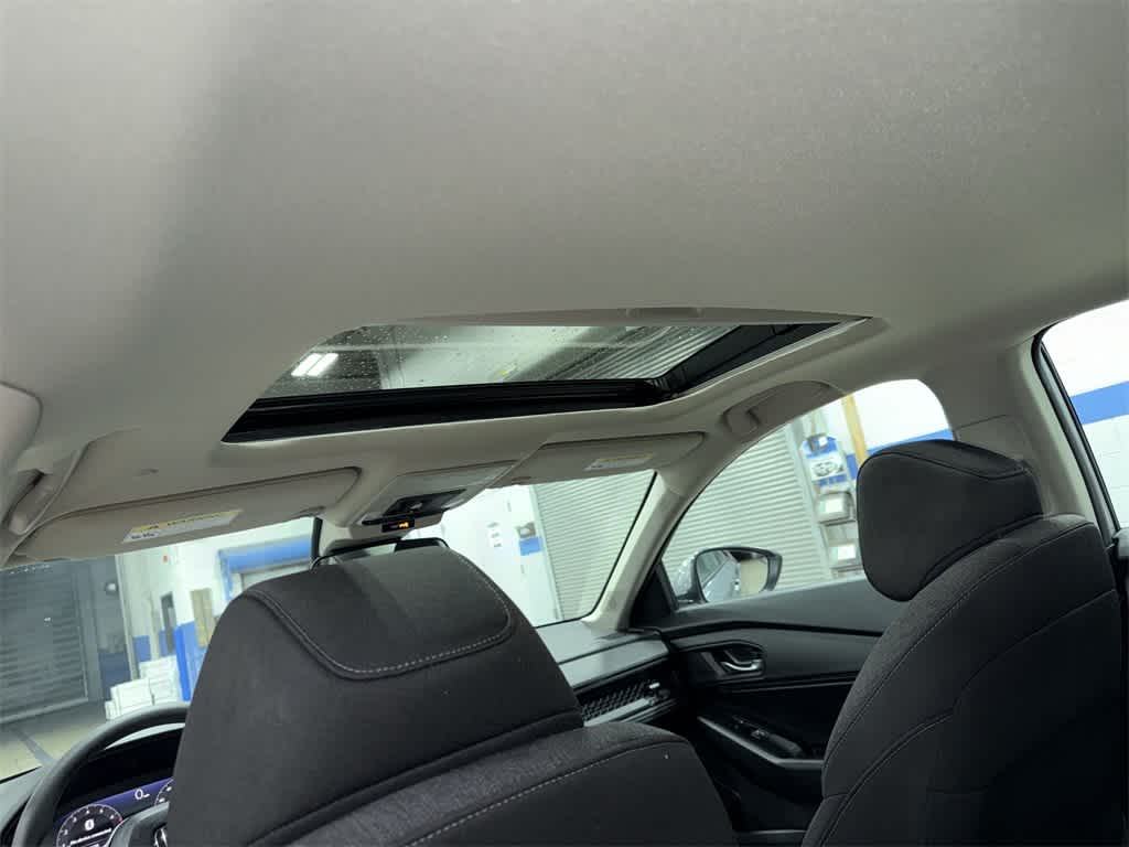 Thumbnail: 2023 Honda Accord - 24